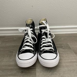 Black converse